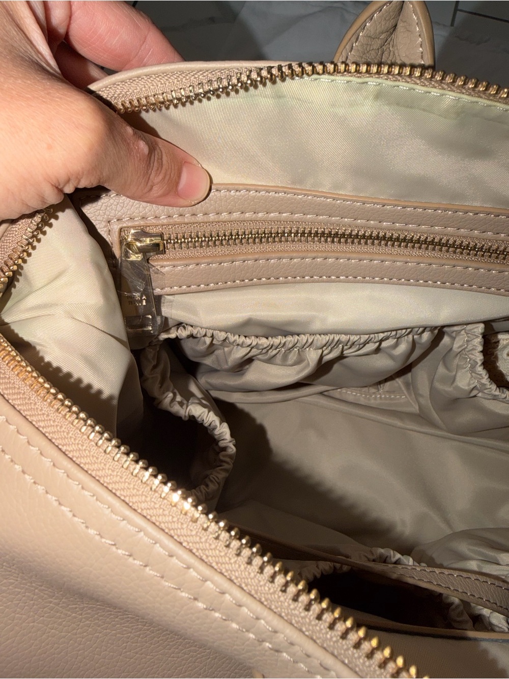 Mina Baie SAND Emmy MIDI Diaper Bag Vegan leather - Picture 2 of 9